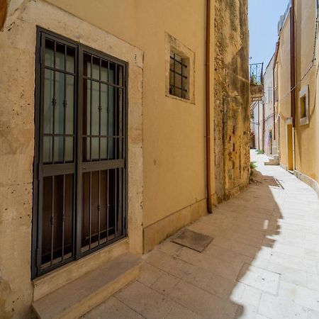 Casa Borbonica Cozy Apartment In Ortigia Ground Floor Syracuse Buitenkant foto